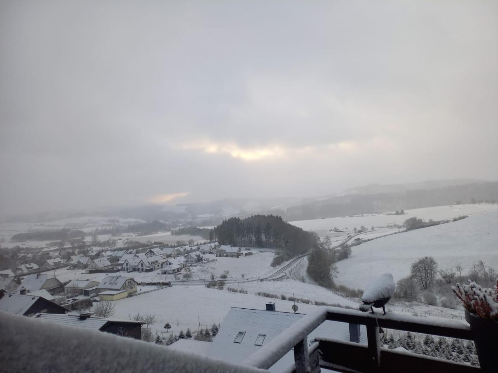 Ferienwohnungen Sternenhimmel Whg 1 梅德巴赫 外观 照片